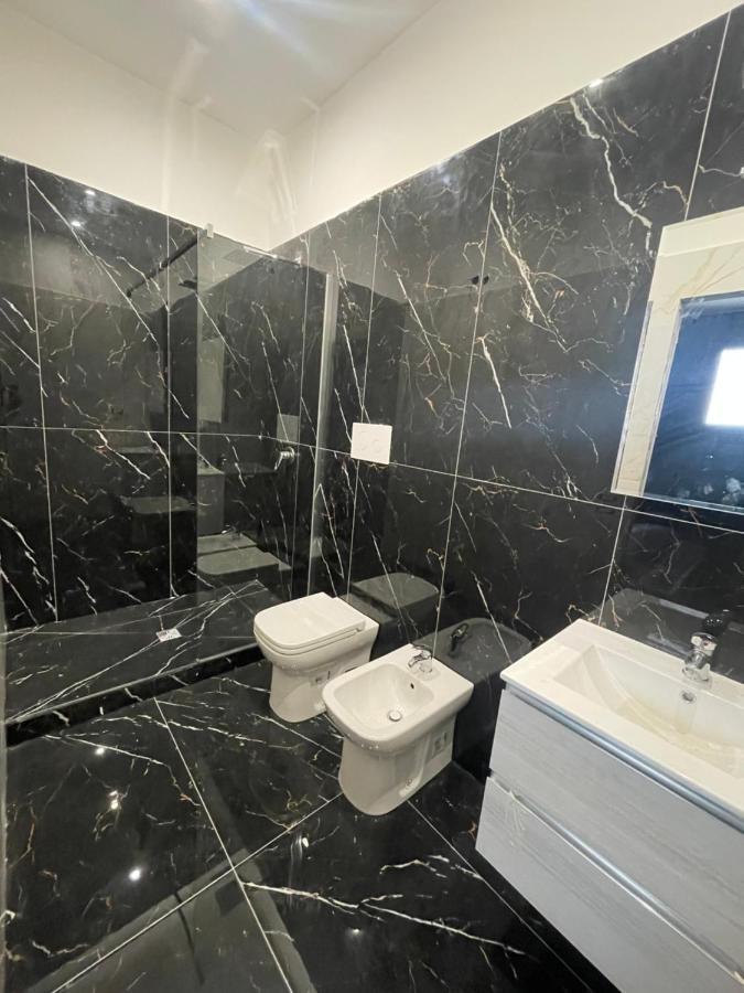 Life Hotel Casalnuovo Di Napoli Luaran gambar