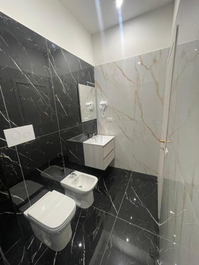 Life Hotel Casalnuovo Di Napoli Luaran gambar