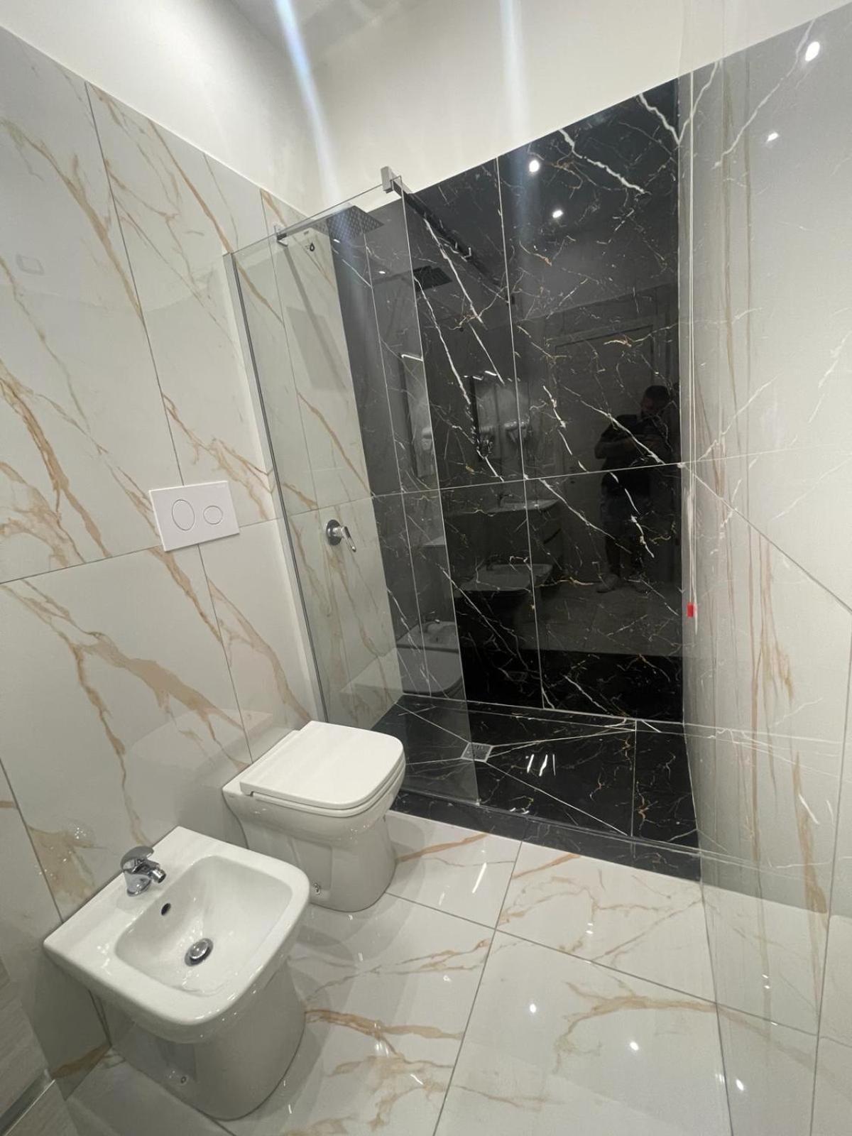 Life Hotel Casalnuovo Di Napoli Luaran gambar