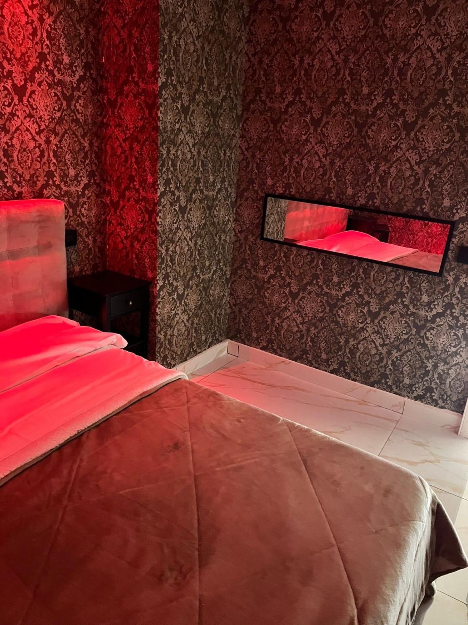 Life Hotel Casalnuovo Di Napoli Luaran gambar