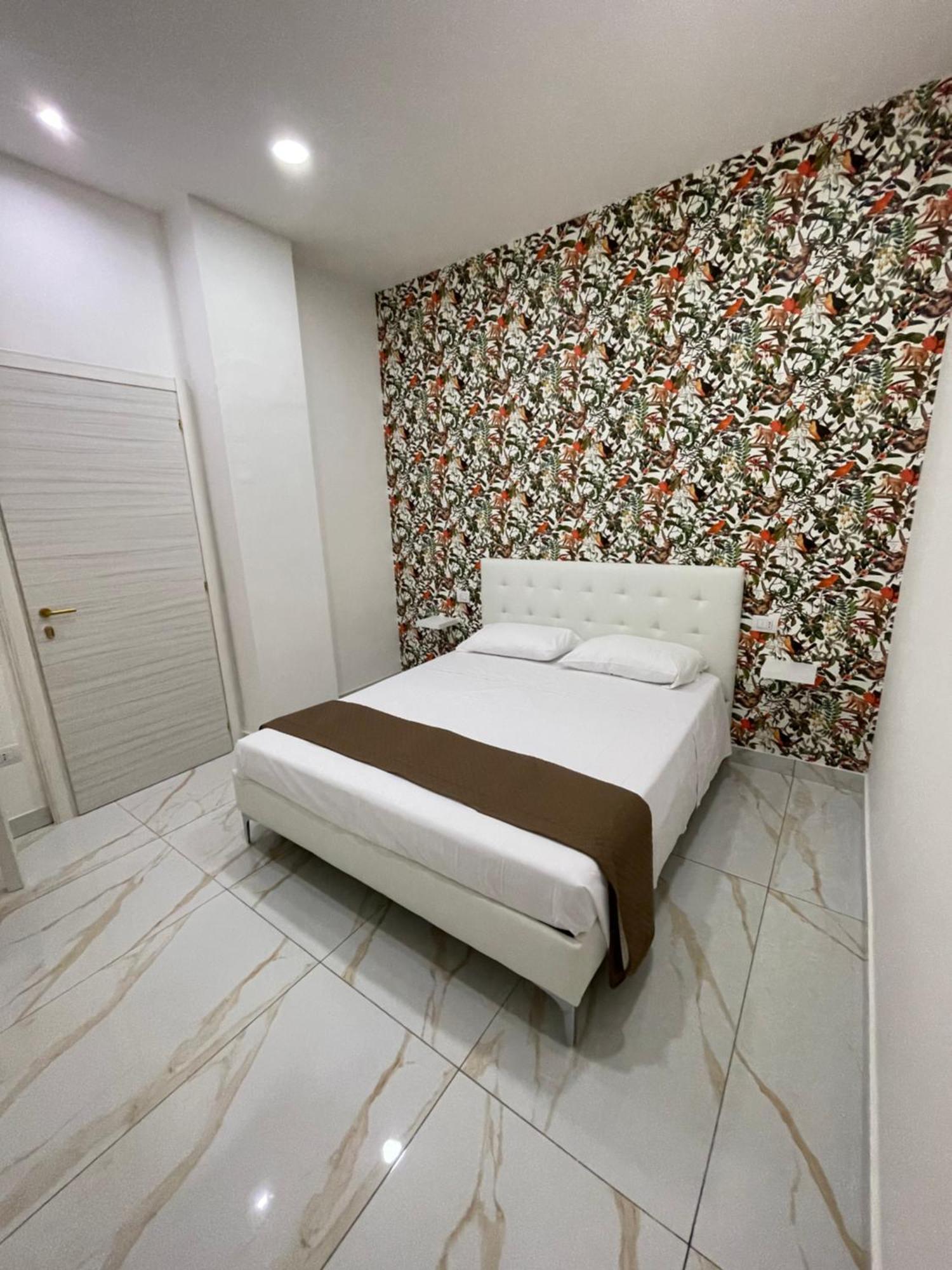 Life Hotel Casalnuovo Di Napoli Luaran gambar